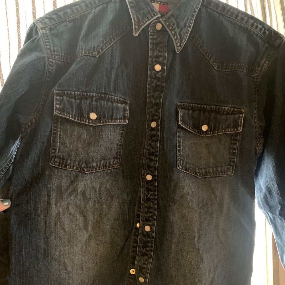 Ladies Tommy Hilfiger denim long sleeve button up